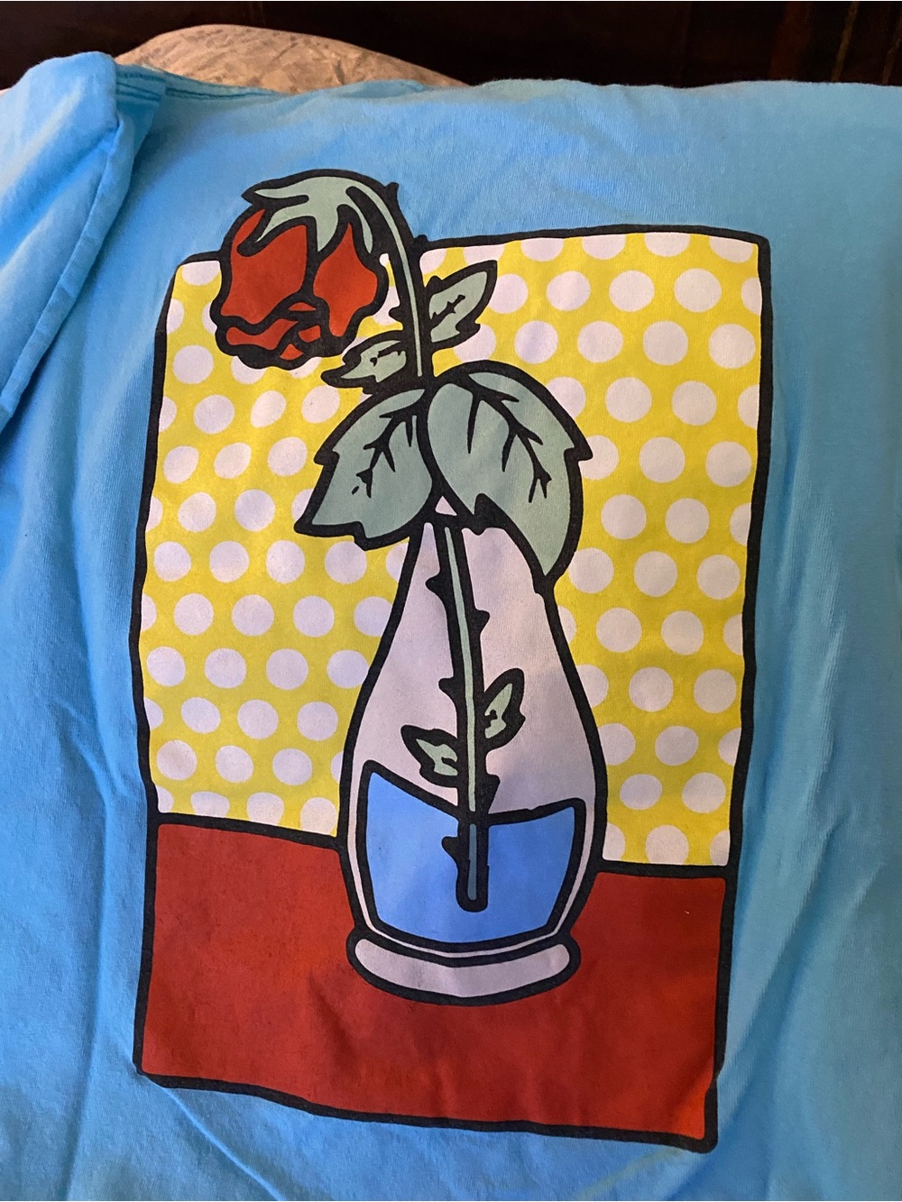 ALAB Blue Graphic Tee with Pop Art Rose men’s medium euc